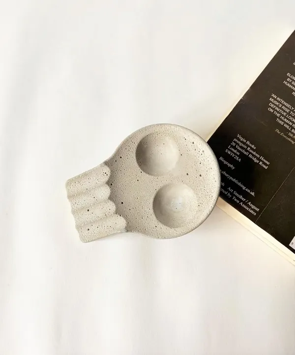 Punisher_Concrete_Ashtray_|_Grey_|_12L_X_9W_X_1.5H_Cm