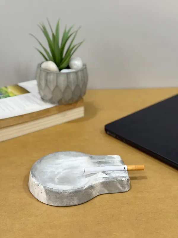 Ashcrash_Concrete_Ashtray_|_Marble_|_9.8L_X_12.9W_X_2.2H_Cm