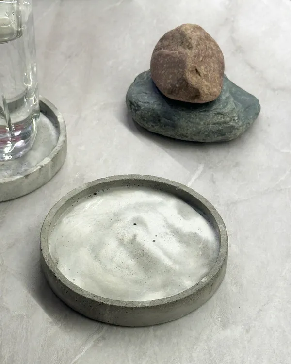 Rustic_Concrete_Coasters_|_Round_|_Grey_|_Set_of_2_|_9.9W_X_1H_Cm
