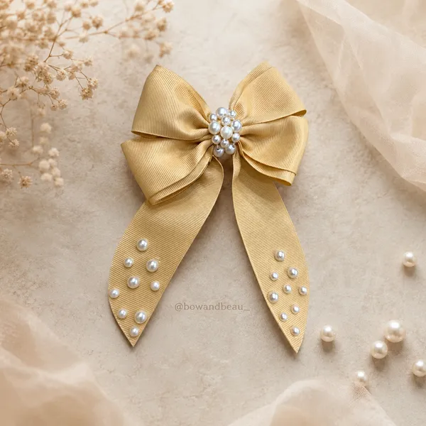 Pearl_Encrusted_Bow