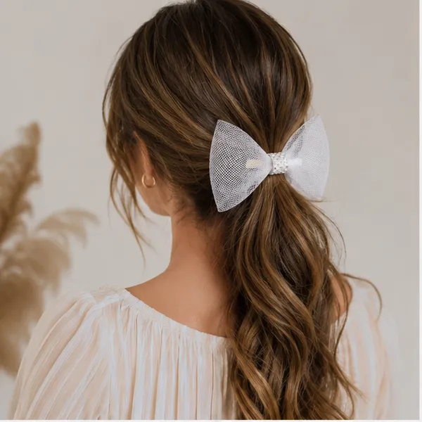 White_Mesh_Bow