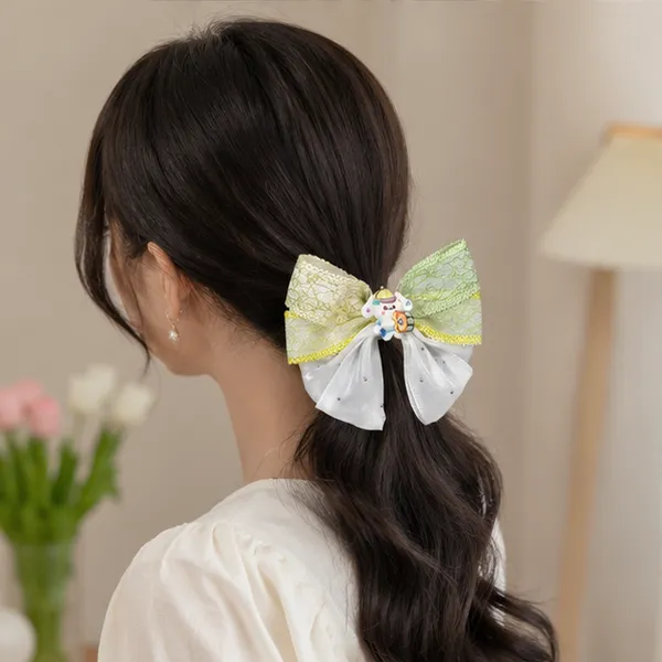 Cute_Lace_Hair_Bow_for_Girls_&_Women