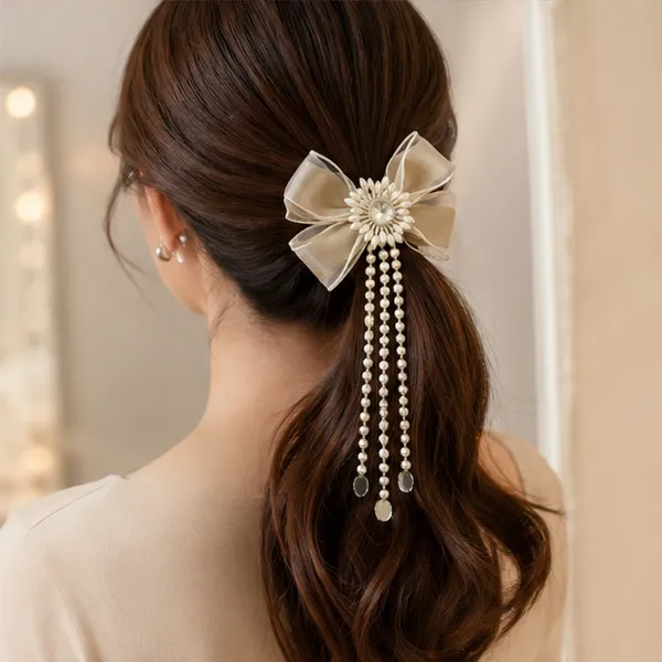 The_Aurora_Tassel_Bow