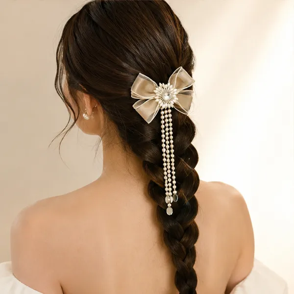 The_Aurora_Tassel_Bow