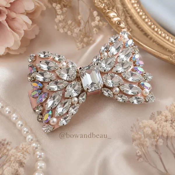 The_Monceau_Bow