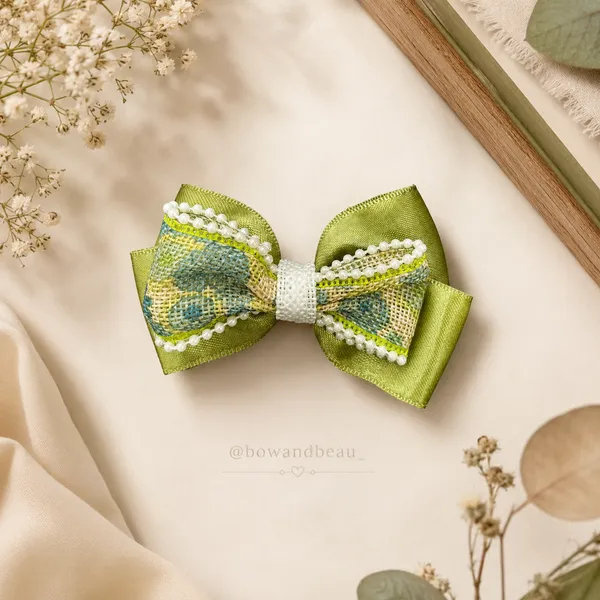 Handmade_Green_Pearl_Lace_Hair_Bow_Clip_for_Girls_&_Women
