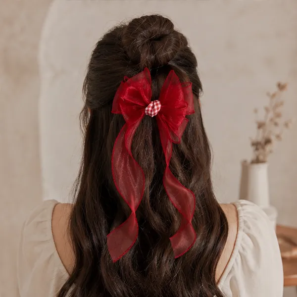 The_Crimson_Picnic_Bow
