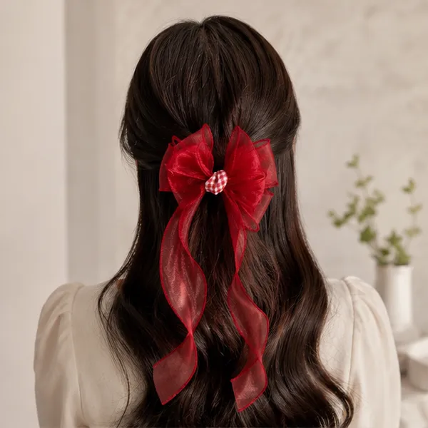 The_Crimson_Picnic_Bow