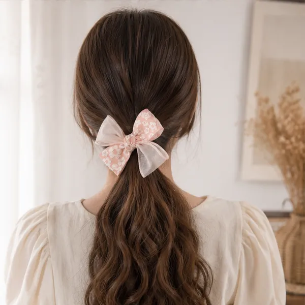 The_Petal_&_Prism_Bow