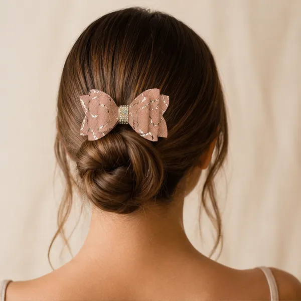Faux_leather_hair_bow