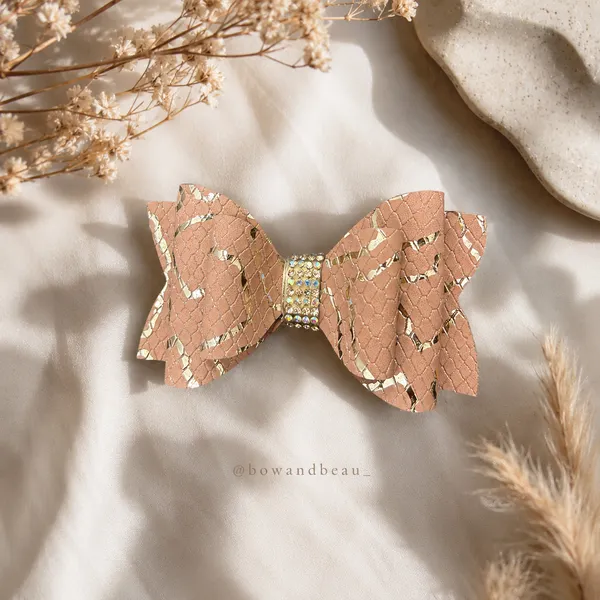 Faux_leather_hair_bow