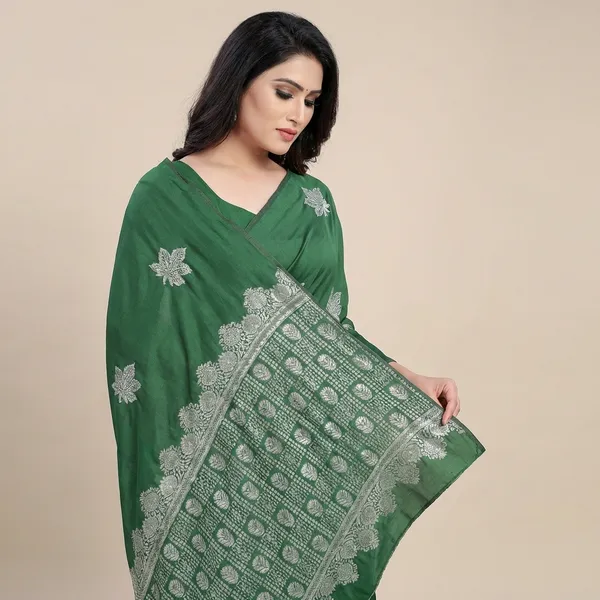 Green_Banarasi_Silk_Saree_With_Silver_Zari_Embroidery_And_Blouse