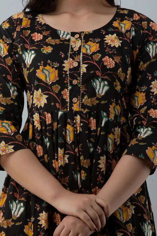 Multicolor_Cotton_Blend_Regular_Gown_For_Women