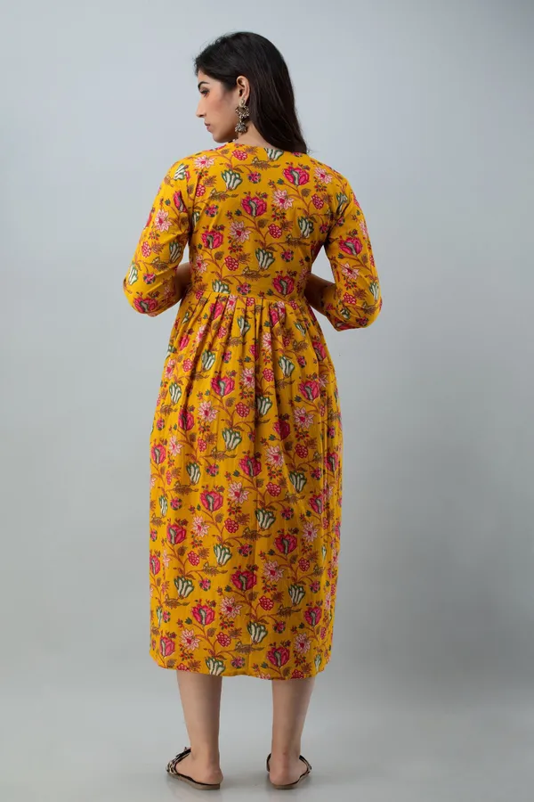 Multicolor_Cotton_Blend_Regular_Gown_For_Women