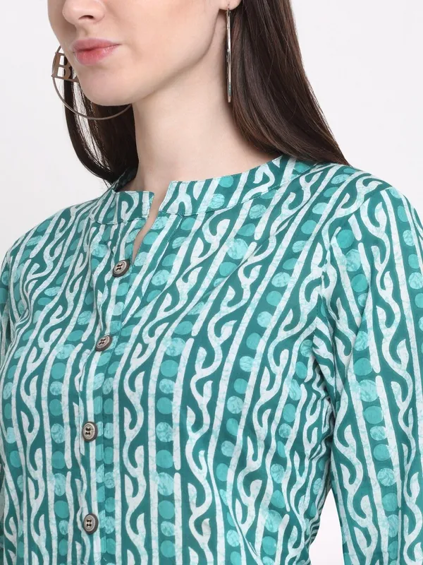 Light_Green_Cotton_Blend_Leheriya_Regular_Kurta_For_Women