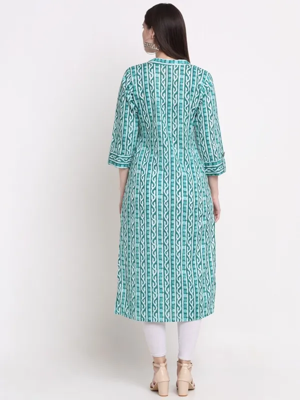 Light_Green_Cotton_Blend_Leheriya_Regular_Kurta_For_Women