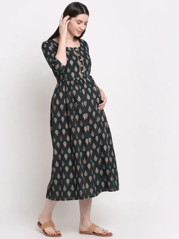 Black_Viscose_Rayon_Floral_Print_Regular_Kurta_For_Women