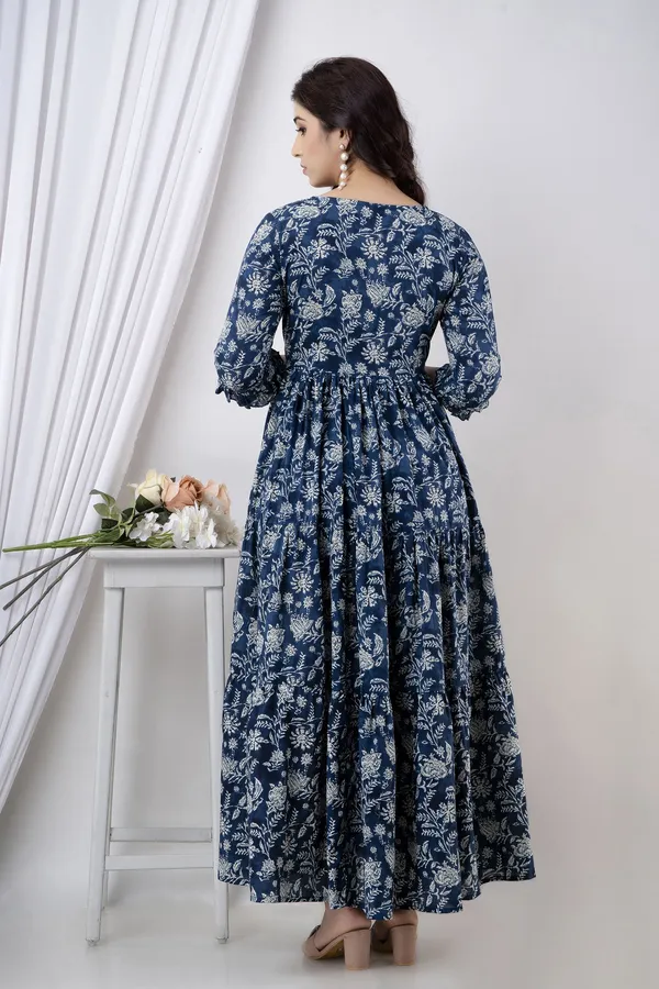 Blue_Cotton_Blend_Regular_Gown_For_Women