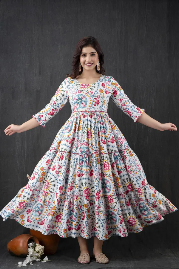 White_Cotton_Blend_Printed_Regular_Kurta_For_Women