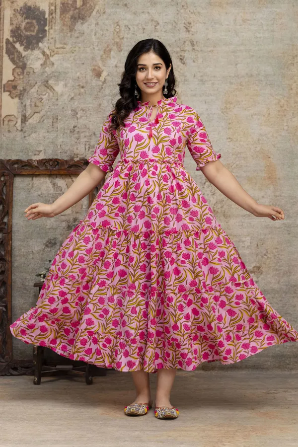 Pink_Cotton_Rayon_Floral_Print_Regular_Gown_For_Women