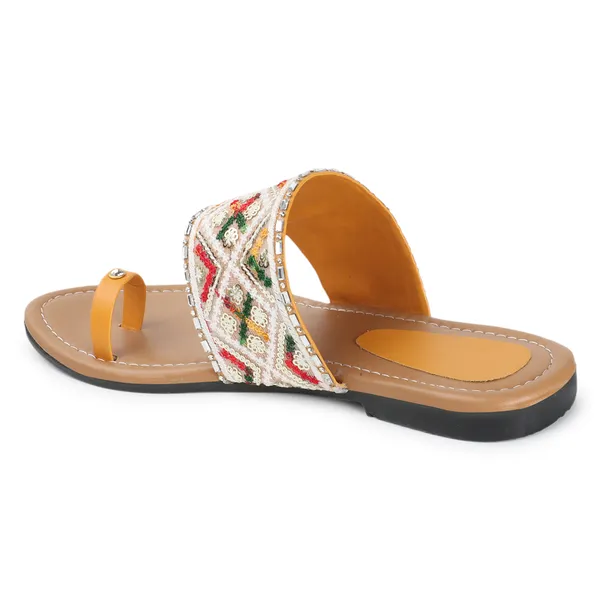Multicolor_Kolhapuri_Pu_Leather_Flats_For_Women