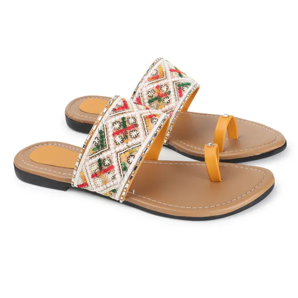 Multicolor_Kolhapuri_Pu_Leather_Flats_For_Women