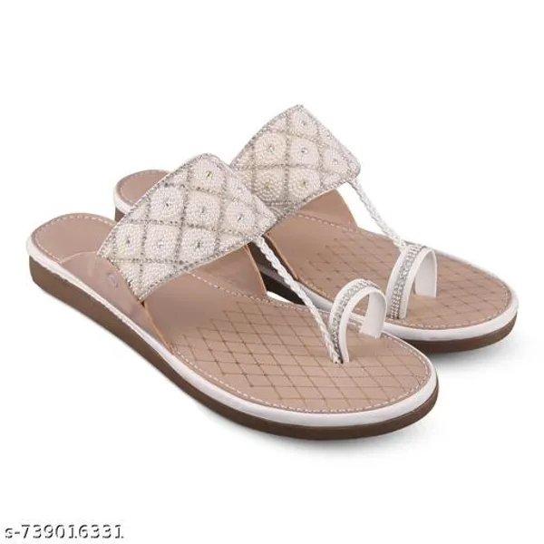 White_Kolhapuri_Flats_Patch_Detail_For_Women_And_Girls.