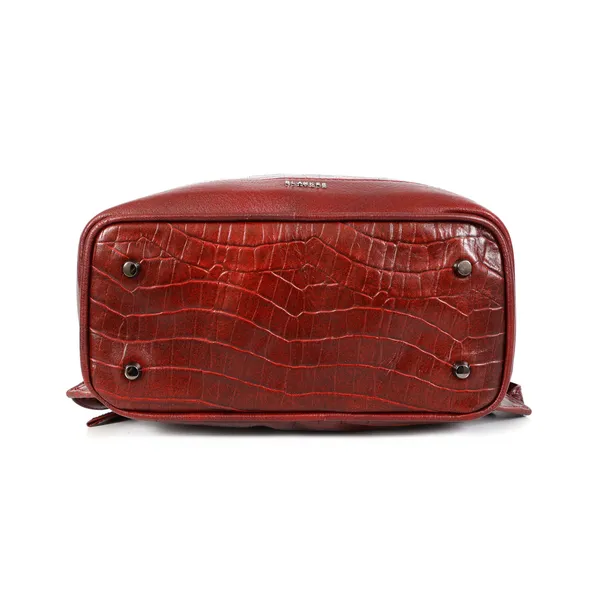 Elora_Croco_Textured_Genuine_Leather_Bagpack_For_Women
