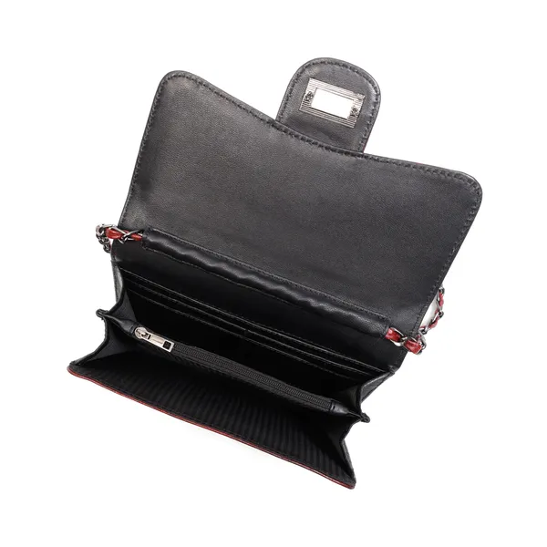 Noah_Textured_Genuine_Leather_Sling_Bag_With_Chain_For_Women