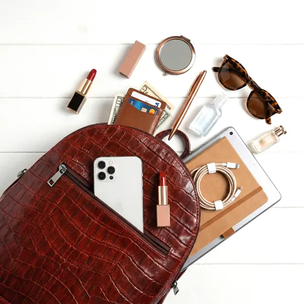 Elora_Croco_Textured_Genuine_Leather_Bagpack_For_Women
