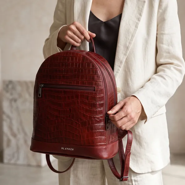 Elora_Croco_Textured_Genuine_Leather_Bagpack_For_Women