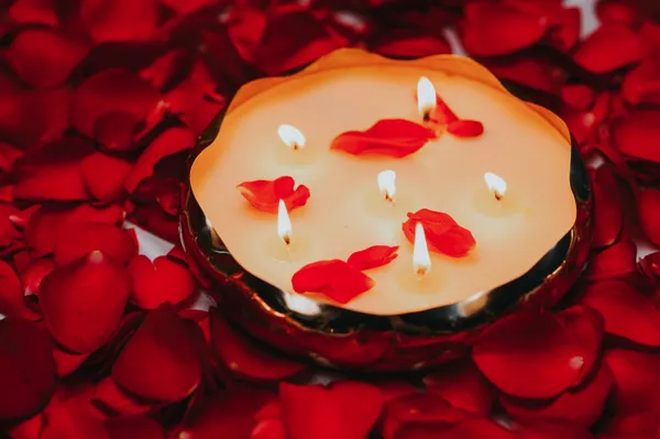 Urli_Candle