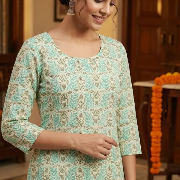 Turquoise_Green_Premium_Cotton_Geometric_Kurti_Set_For_Women