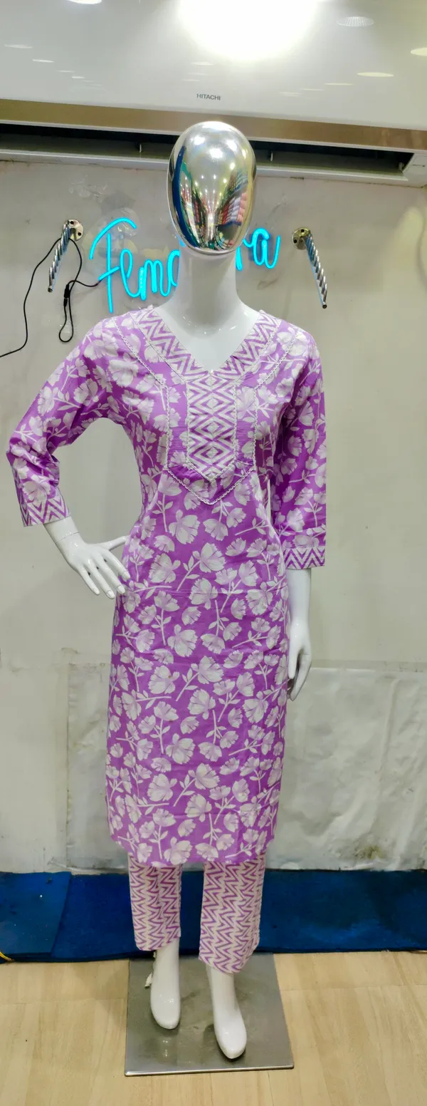 Pink_Premium_Cotton_Floral_Print_Kurta_With_Palazzo_Set_For_Women