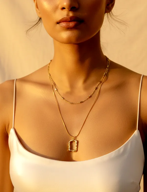 Clara_Coresquare_Double_Layered_Necklace