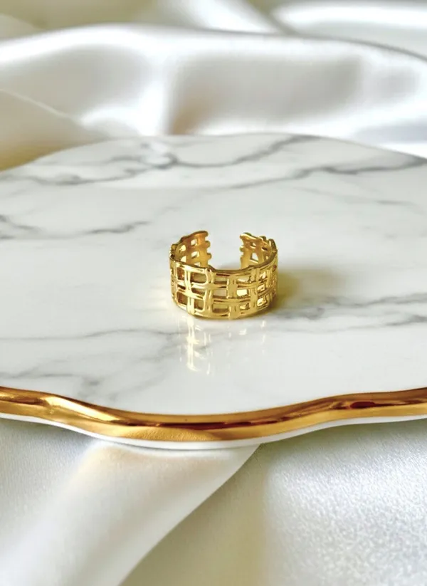 Megan_Adjustable_Ring