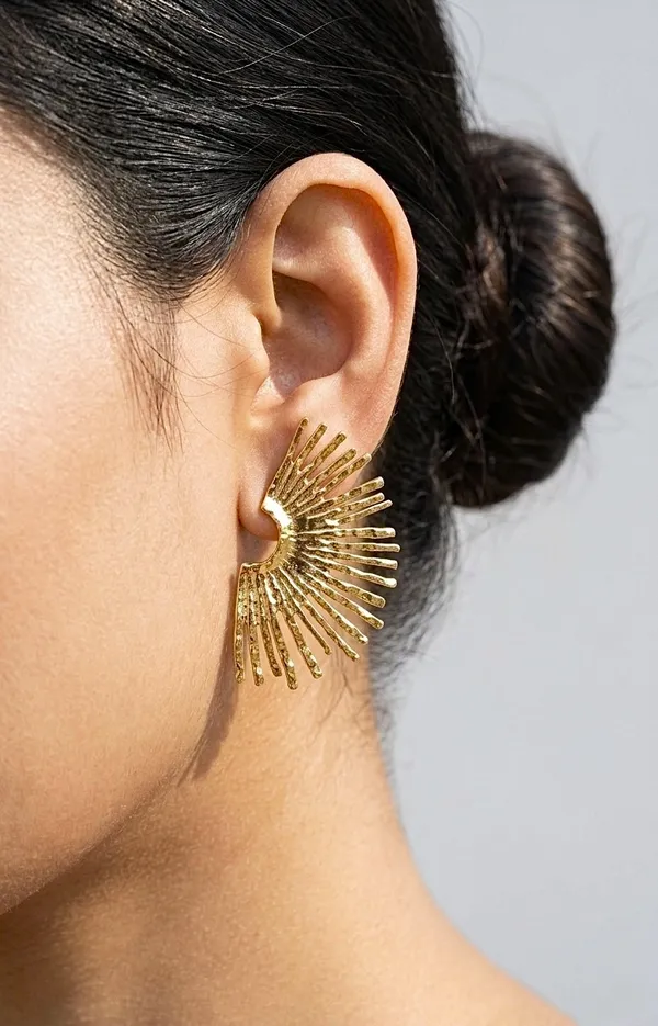 Nora_Sunshine_Rays_18kt_Gold_Plated_Earrings