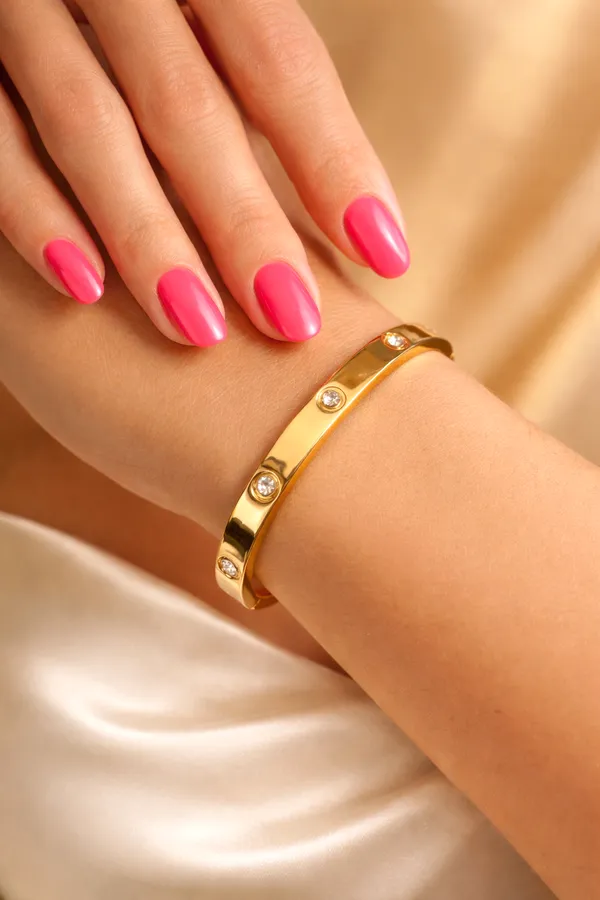 Everen_Gold_Bangle_Bracelet