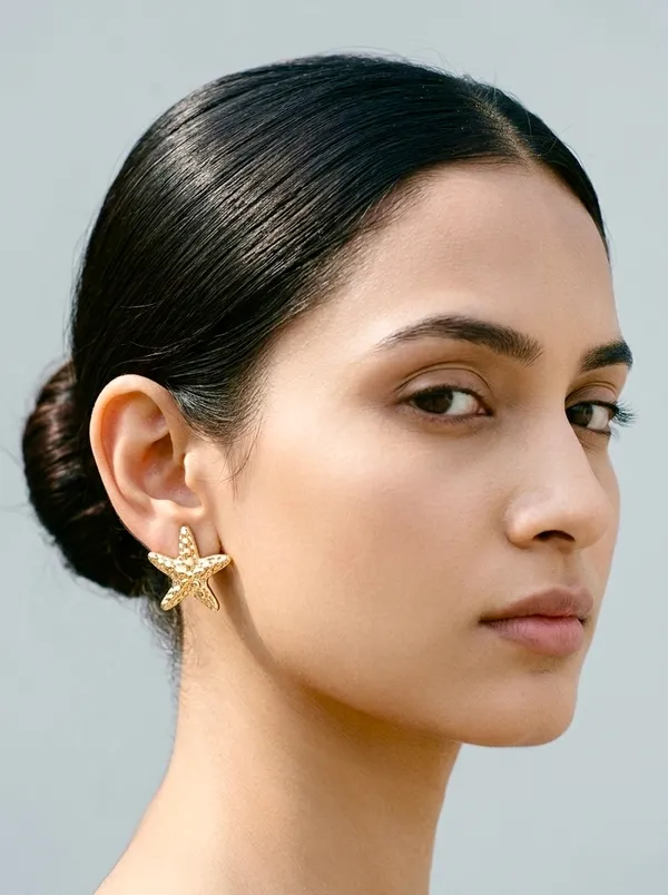 Waterproof_Textured_Starfish_Stud_Earrings