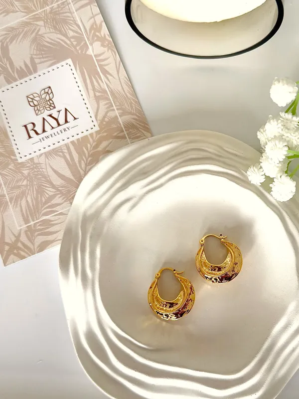 Textured_Moon_Basket_Elegance_Hoops