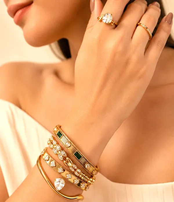 Georgina_Luxe_Clover_Diamonds_Bracelet