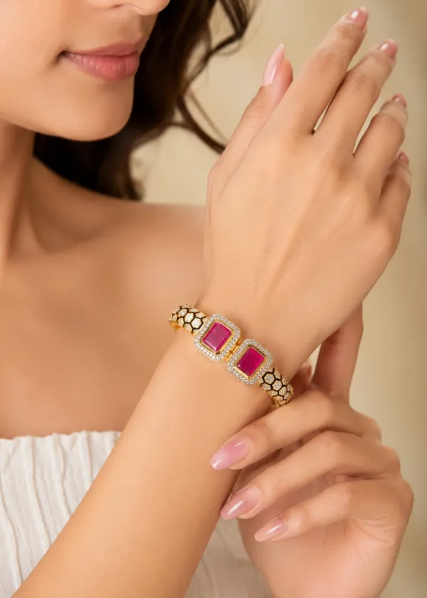 Maharani_Ruby_Royale_Statement_Bracelet