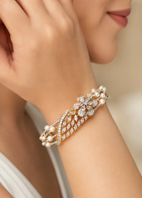 Empress_Pearl_Vine_Luxe_Bangle_Bracelet