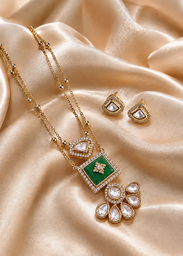 Amyra_Kundan_Polki_Layered_Pendant_Necklace_Set