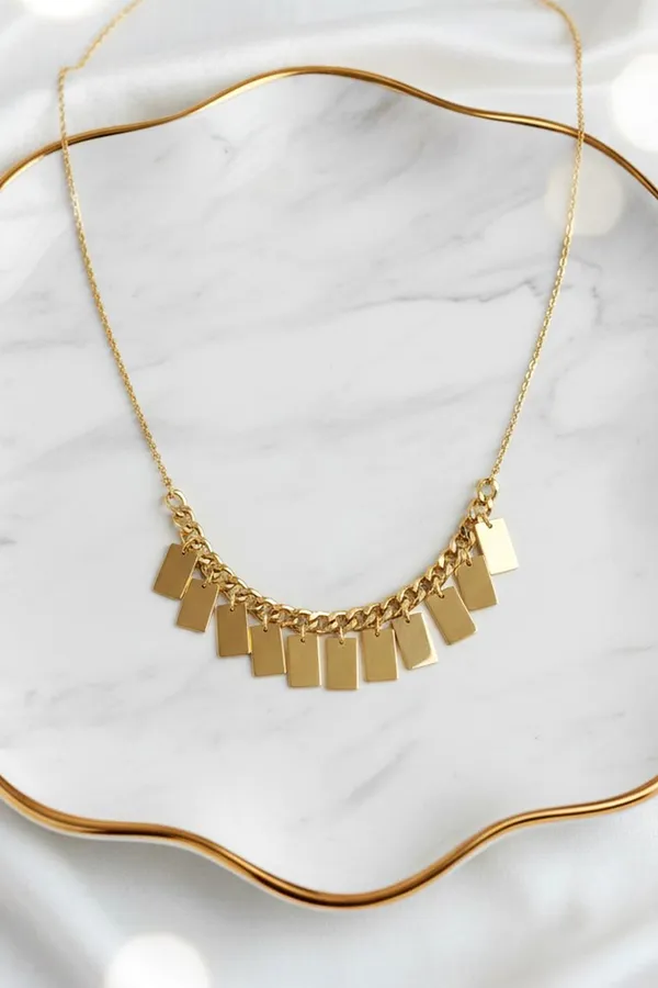 Isabella_Gold_Dangles_Luxe_Necklace