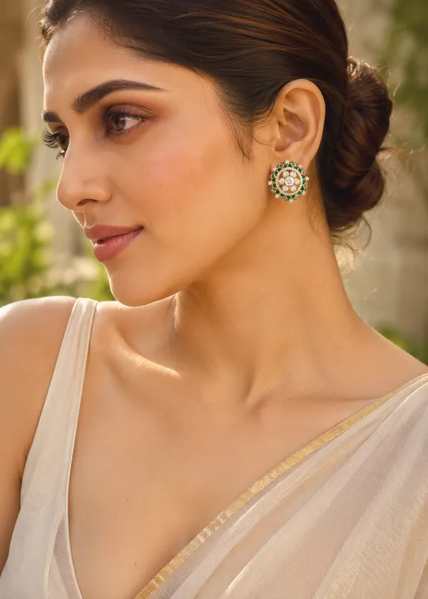 Maharani_Floral_Polki_Emerald_Stud_Earrings