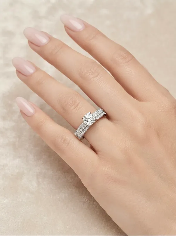 Amara_CZ_Diamonds_Solitaire_Cocktail_Ring