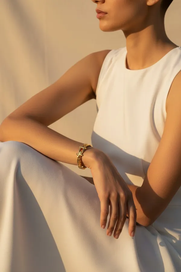 Nicole_Luxe_Bangle_Bracelet