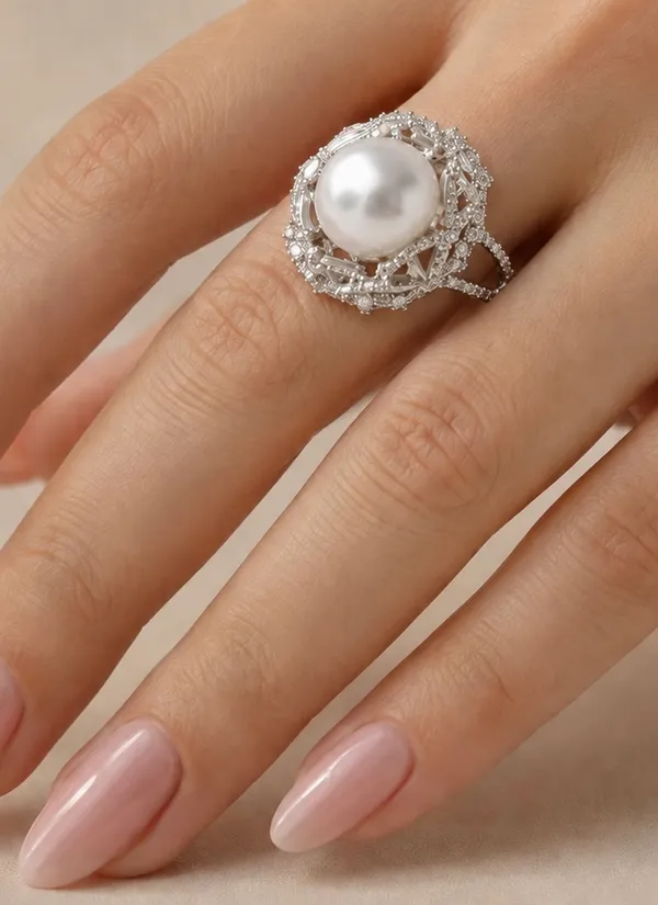 Amara_Imperial_Pearl_Luxe_White_Gold_Plated_Ring
