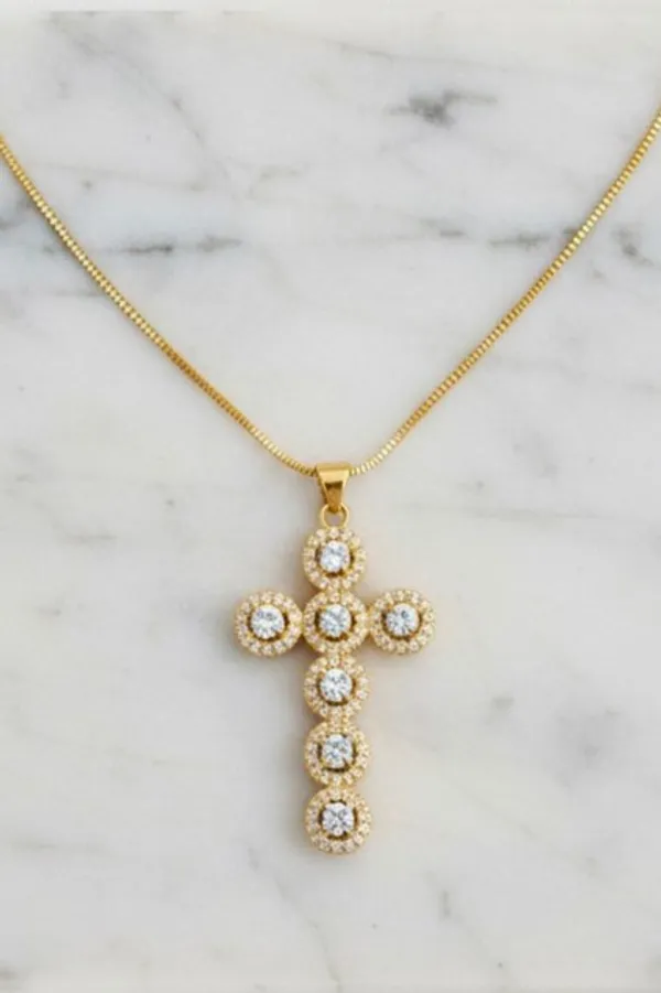 Zircon_Cross_Luxe_Necklace